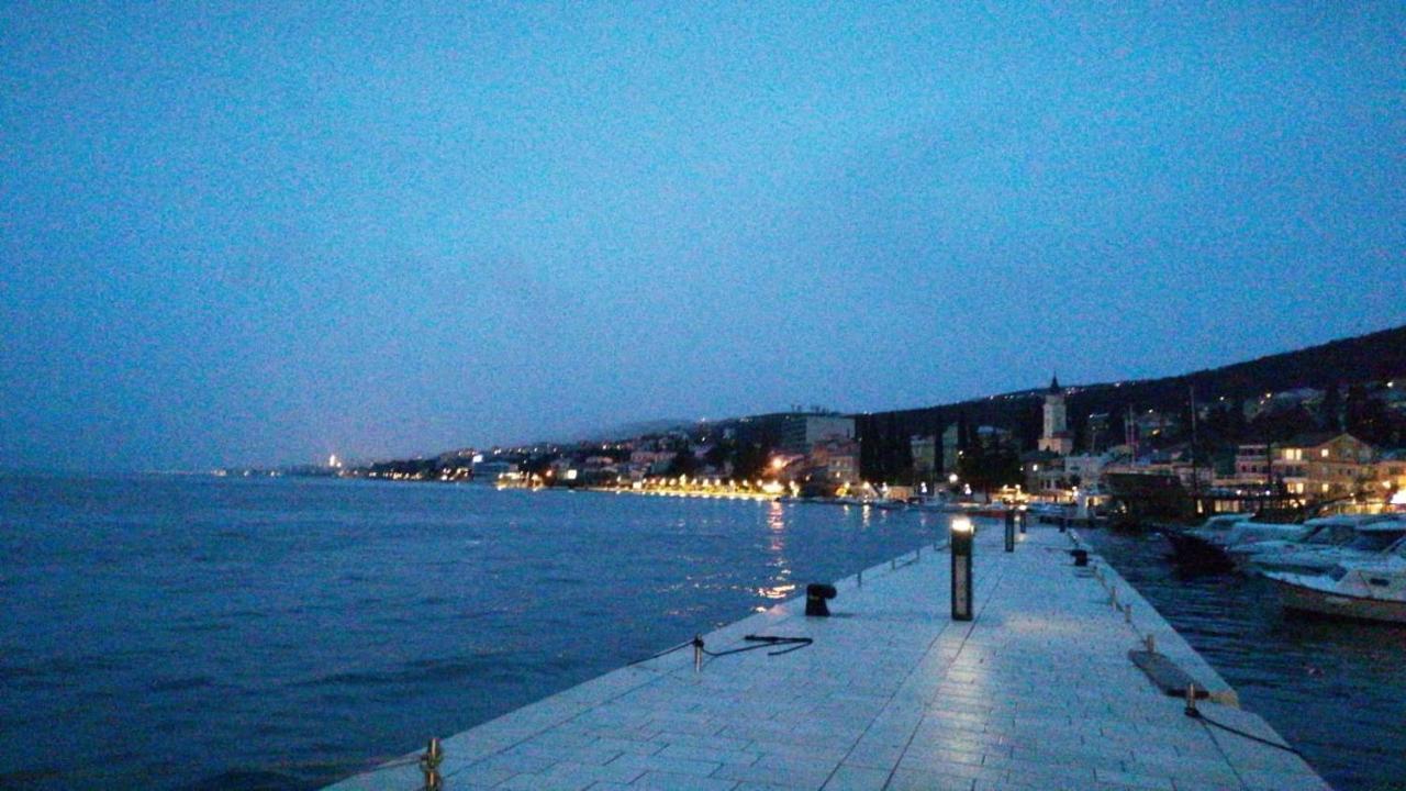 Sunshine Crikvenica Lägenhet Exteriör bild